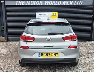 Used 2017 Hyundai I30 Se Nav Silver - Interior and Exterior details 6