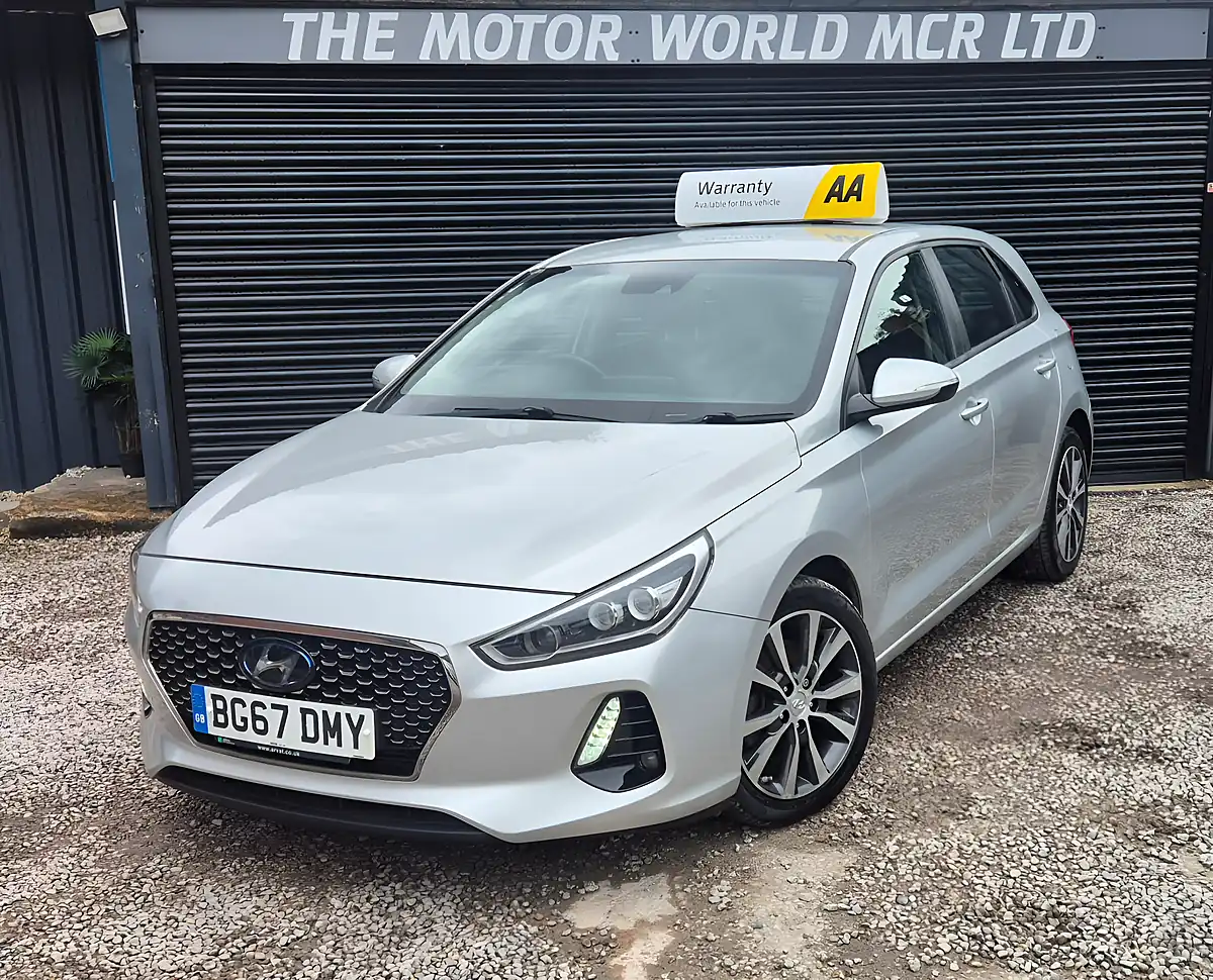 Used 2017 Hyundai I30 Se Nav Silver - Interior and Exterior details 8