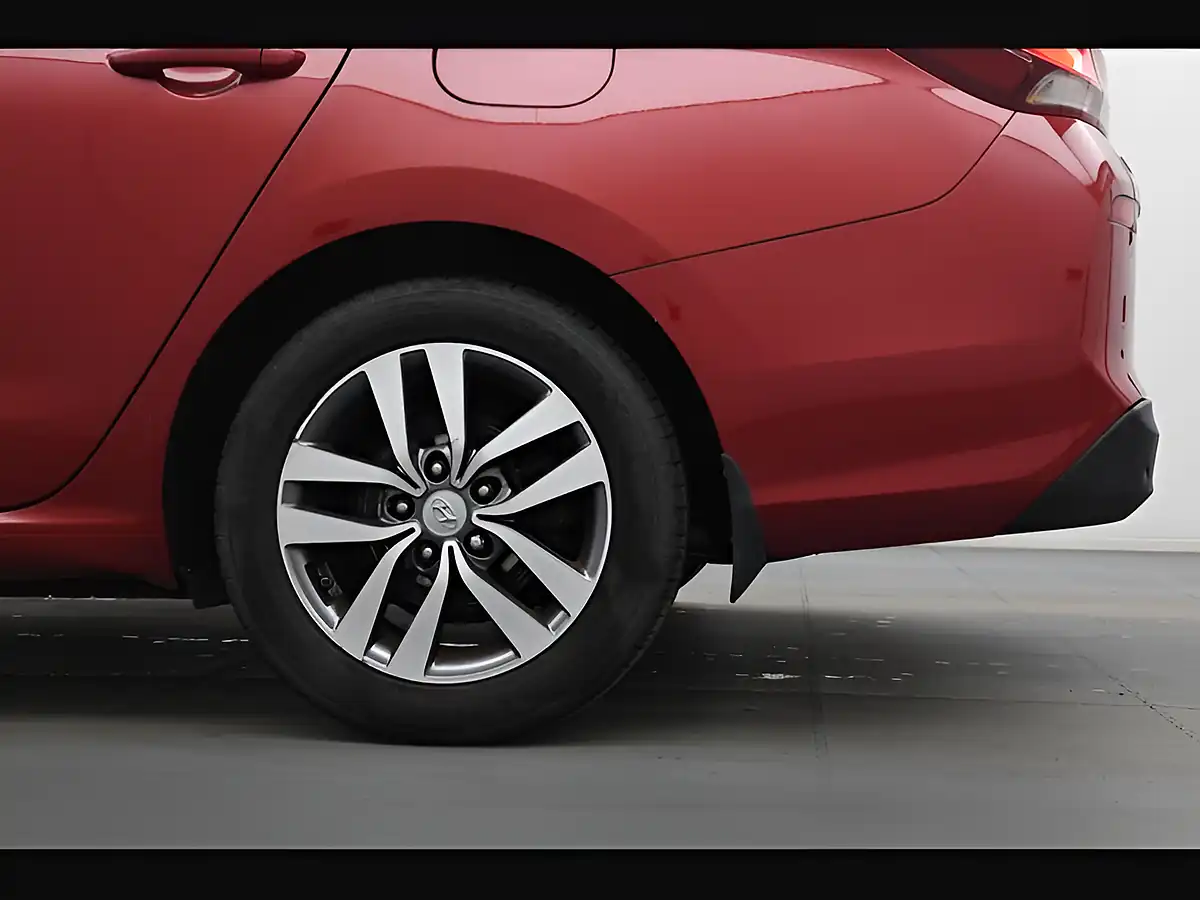 Used 2017 Hyundai i30 Se Nav Tourer Red - Interior and Exterior details 11