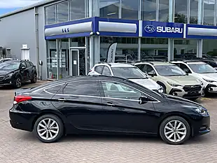 Used 2017 Hyundai i40 Se Nav Business Phantom Black - Interior and Exterior details 3