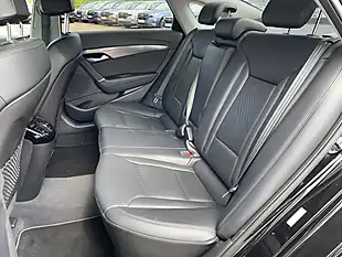 Used 2017 Hyundai i40 Se Nav Business Phantom Black - Interior and Exterior details 9