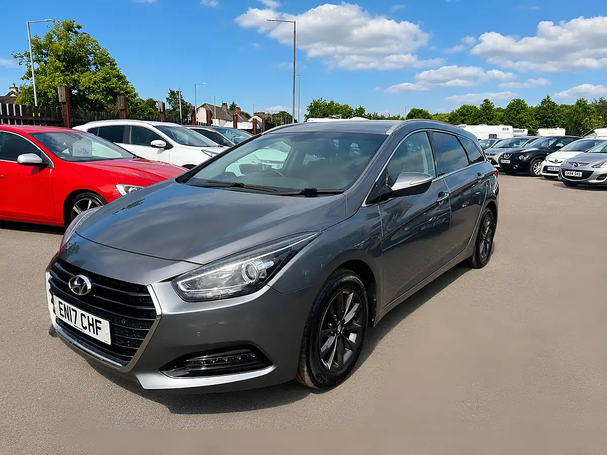 Used 2017 Hyundai i40 Se Nav - Interior and Exterior details 10