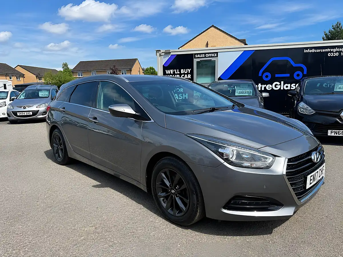 Used 2017 Hyundai i40 Se Nav - Interior and Exterior details 6