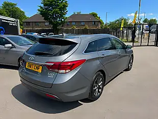 Used 2017 Hyundai i40 Se Nav - Interior and Exterior details 8