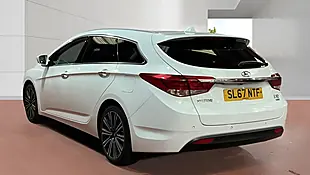 Used 2017 Hyundai I40 Tr Prem White - Interior and Exterior details 4