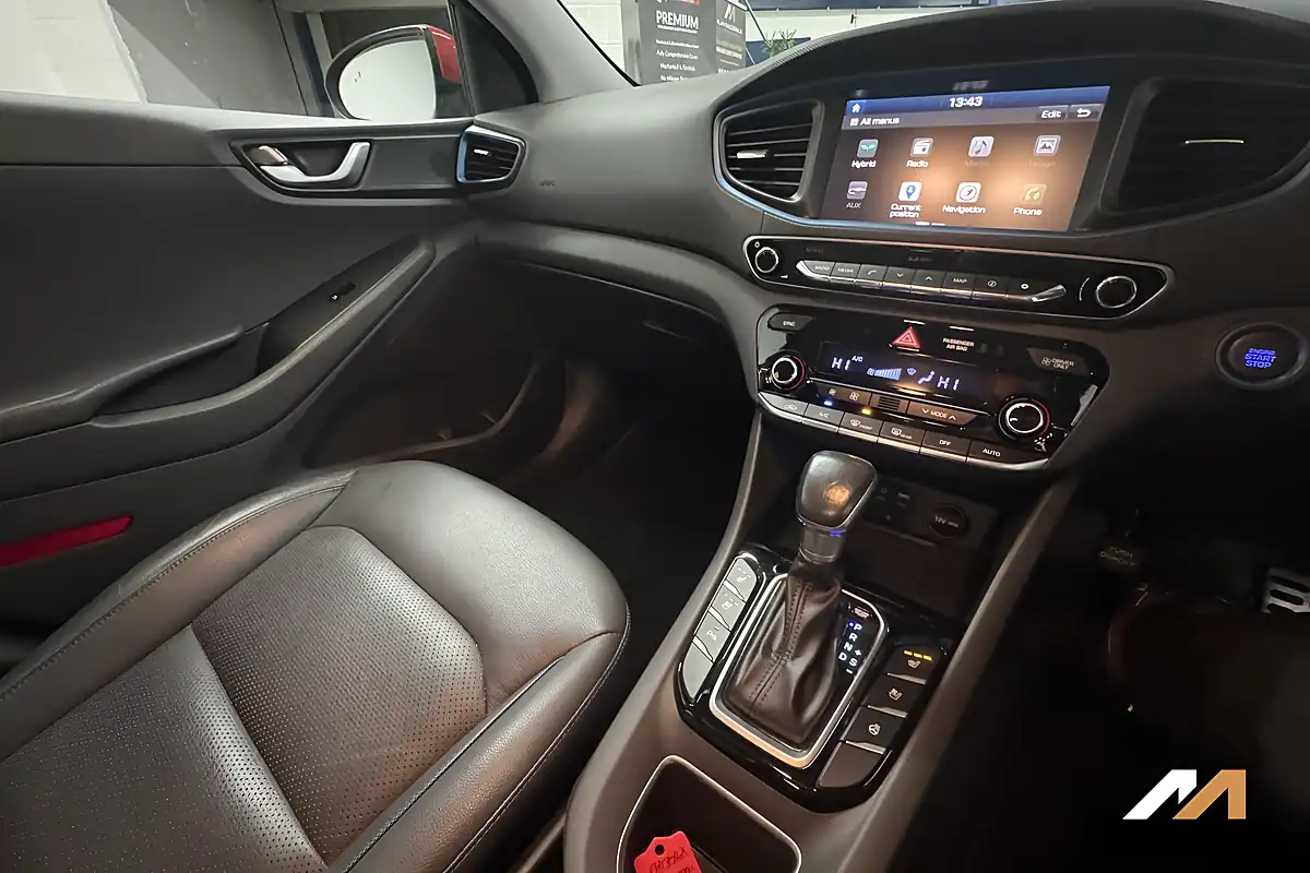 Used 2017 Hyundai Ioniq Premium Se Phoenix Orange - Interior and Exterior details 15