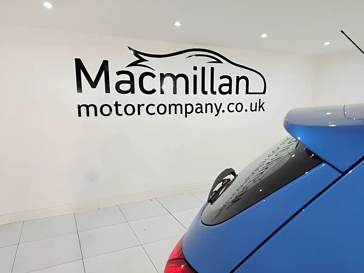 Used 2017 Hyundai Ix20 Se Blue - Interior and Exterior details 7