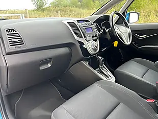 Used 2017 Hyundai Ix20 Se Blue - Interior and Exterior details 17