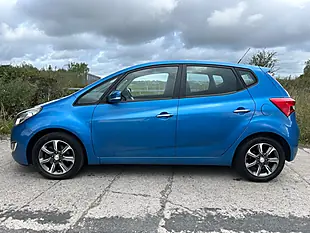 Used 2017 Hyundai Ix20 Se Blue - Interior and Exterior details 5