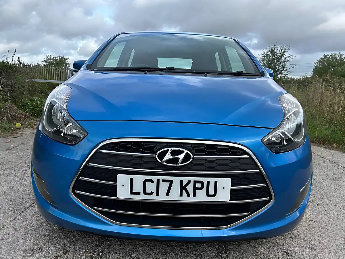 Used 2017 Hyundai Ix20 Se Blue - Interior and Exterior details 7