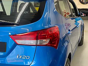Used 2017 Hyundai Ix20 Se Blue - Interior and Exterior details 19