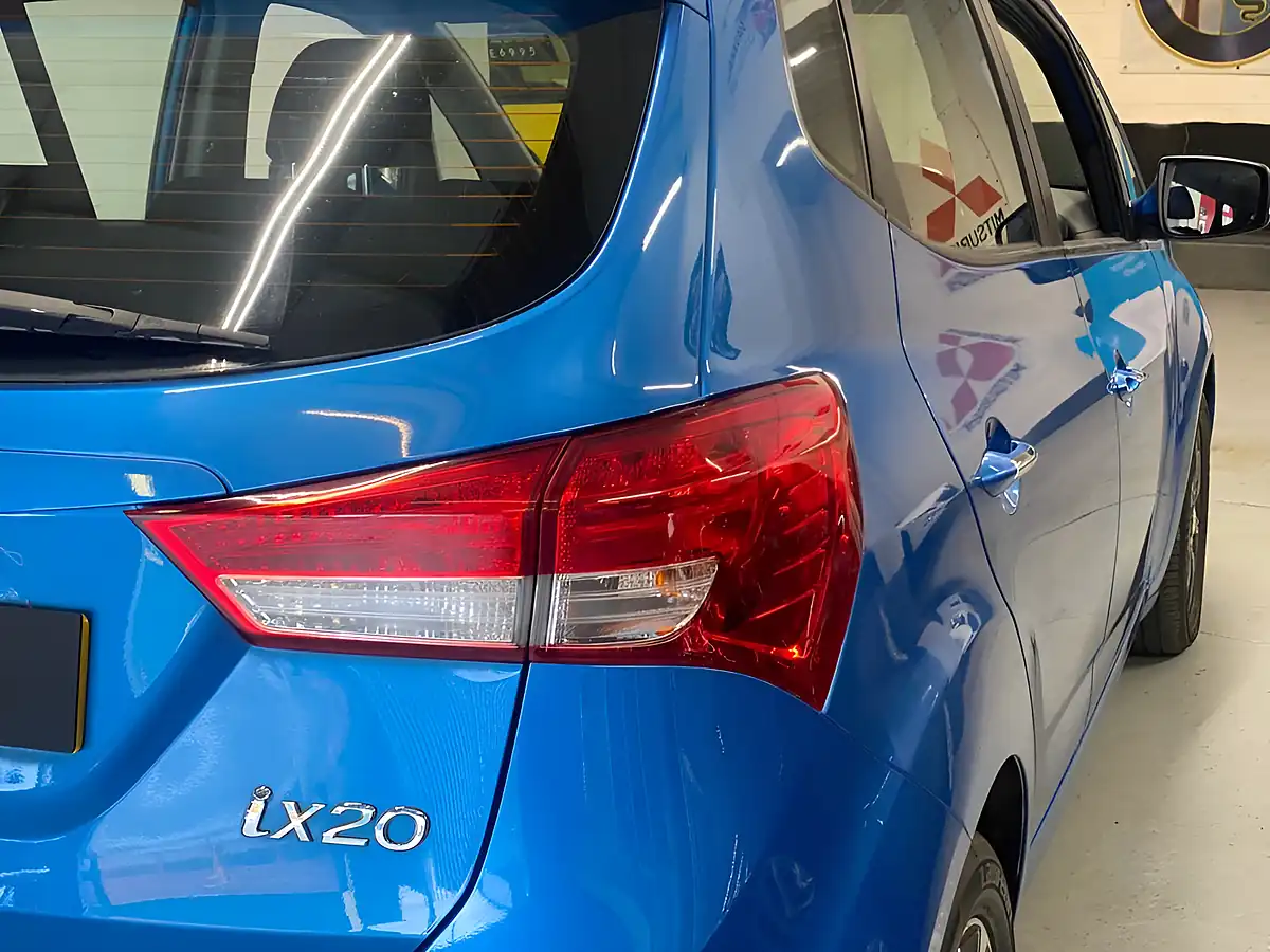 Used 2017 Hyundai Ix20 Se Blue - Interior and Exterior details 19