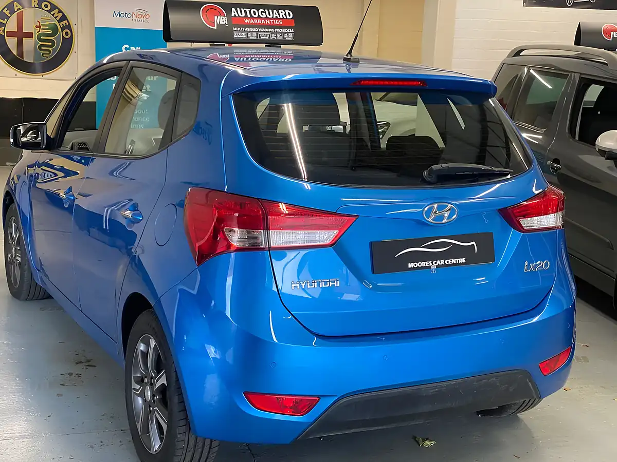 Used 2017 Hyundai Ix20 Se Blue - Interior and Exterior details 5