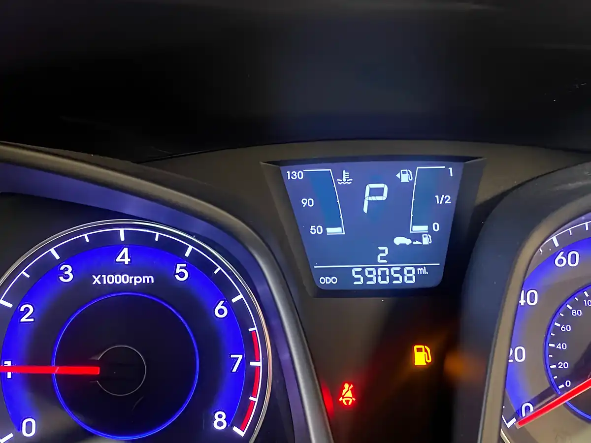 Used 2017 Hyundai Ix20 Se Blue - Interior and Exterior details 8