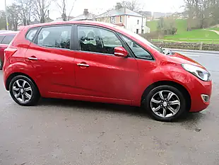Used 2017 Hyundai ix20 Se Fiery Red - Interior and Exterior details 4