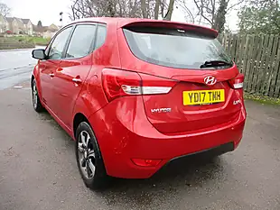 Used 2017 Hyundai ix20 Se Fiery Red - Interior and Exterior details 7