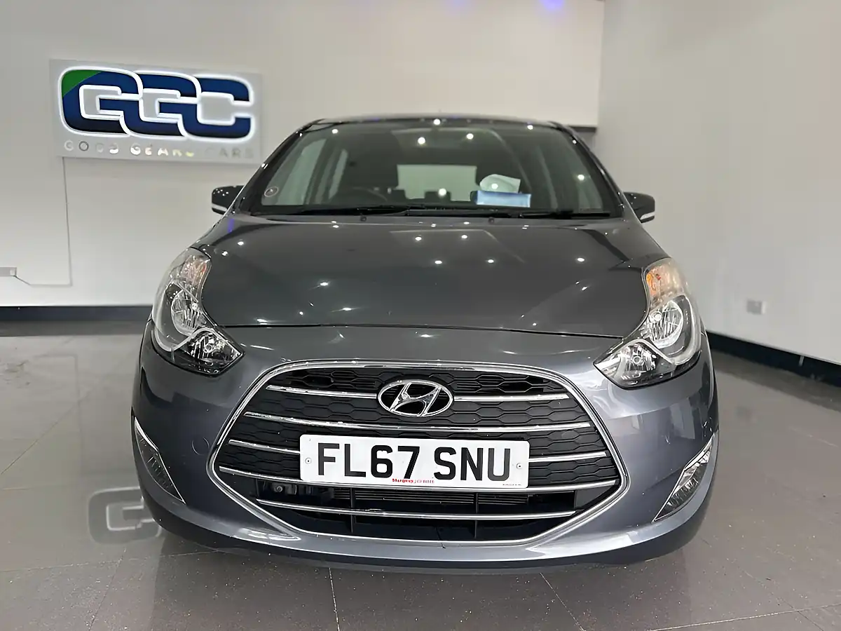 Used 2017 Hyundai Ix20 Se Nav Grey - Interior and Exterior details 5