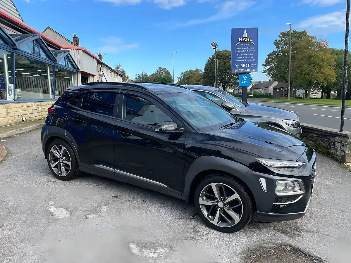 Used 2017 Hyundai Kona Blue Drive Premium Black - Interior and Exterior details 8