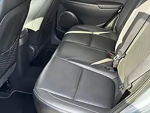 Used 2017 Hyundai Kona Premium Se Lake Silver - Interior and Exterior details 12