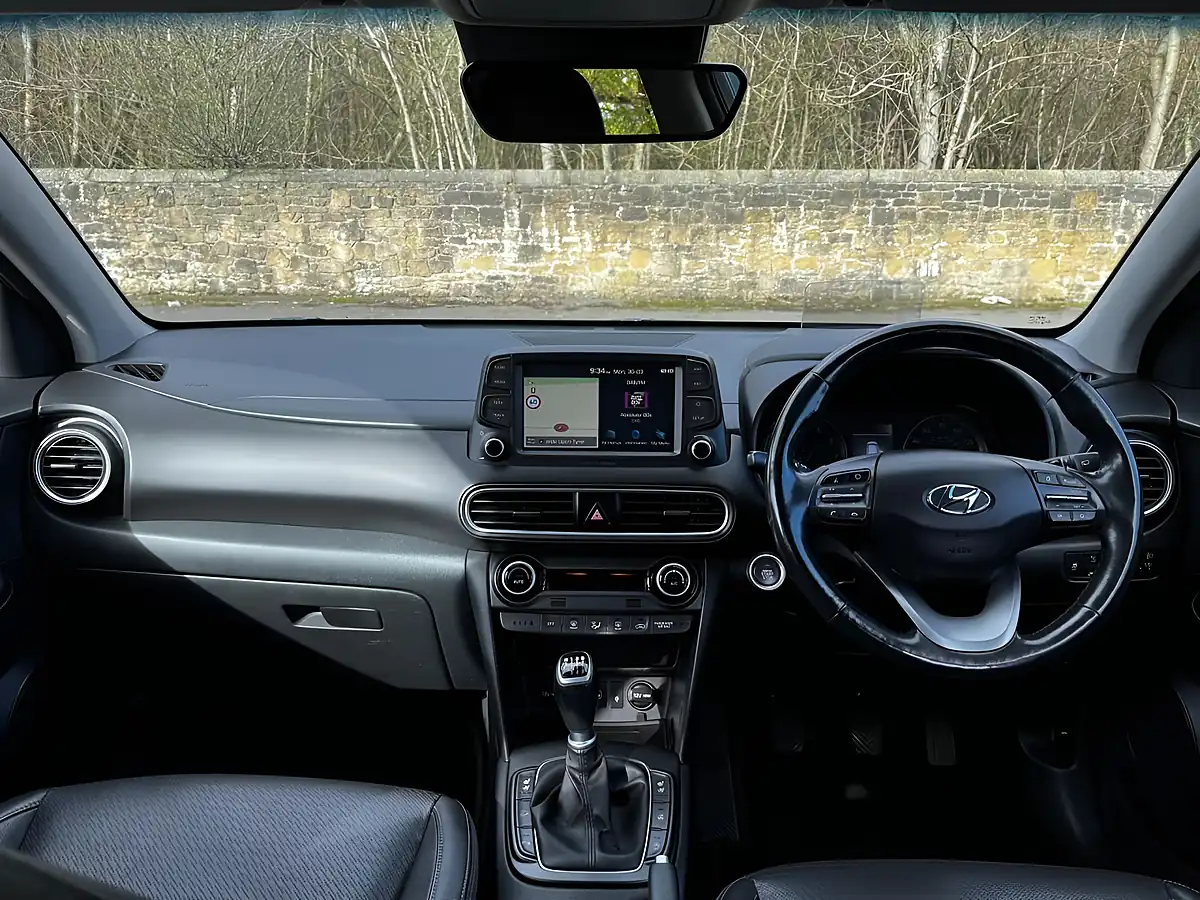 Used 2017 Hyundai Kona Premium Se Lake Silver - Interior and Exterior details 2