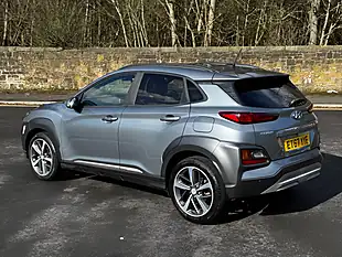 Used 2017 Hyundai Kona Premium Se Lake Silver - Interior and Exterior details 9