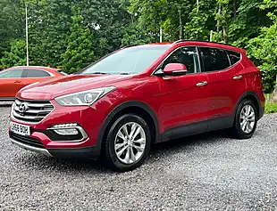 Used 2017 Hyundai Santa Fe Premium Blue Drive Red Merlot - Interior and Exterior details 8