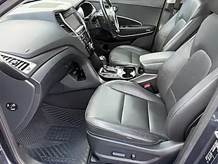 Used 2017 Hyundai Santa Fe Premium Se Blue - Interior and Exterior details 11