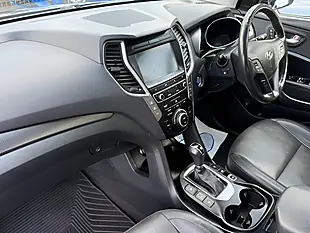 Used 2017 Hyundai Santa Fe Premium Se Blue - Interior and Exterior details 12