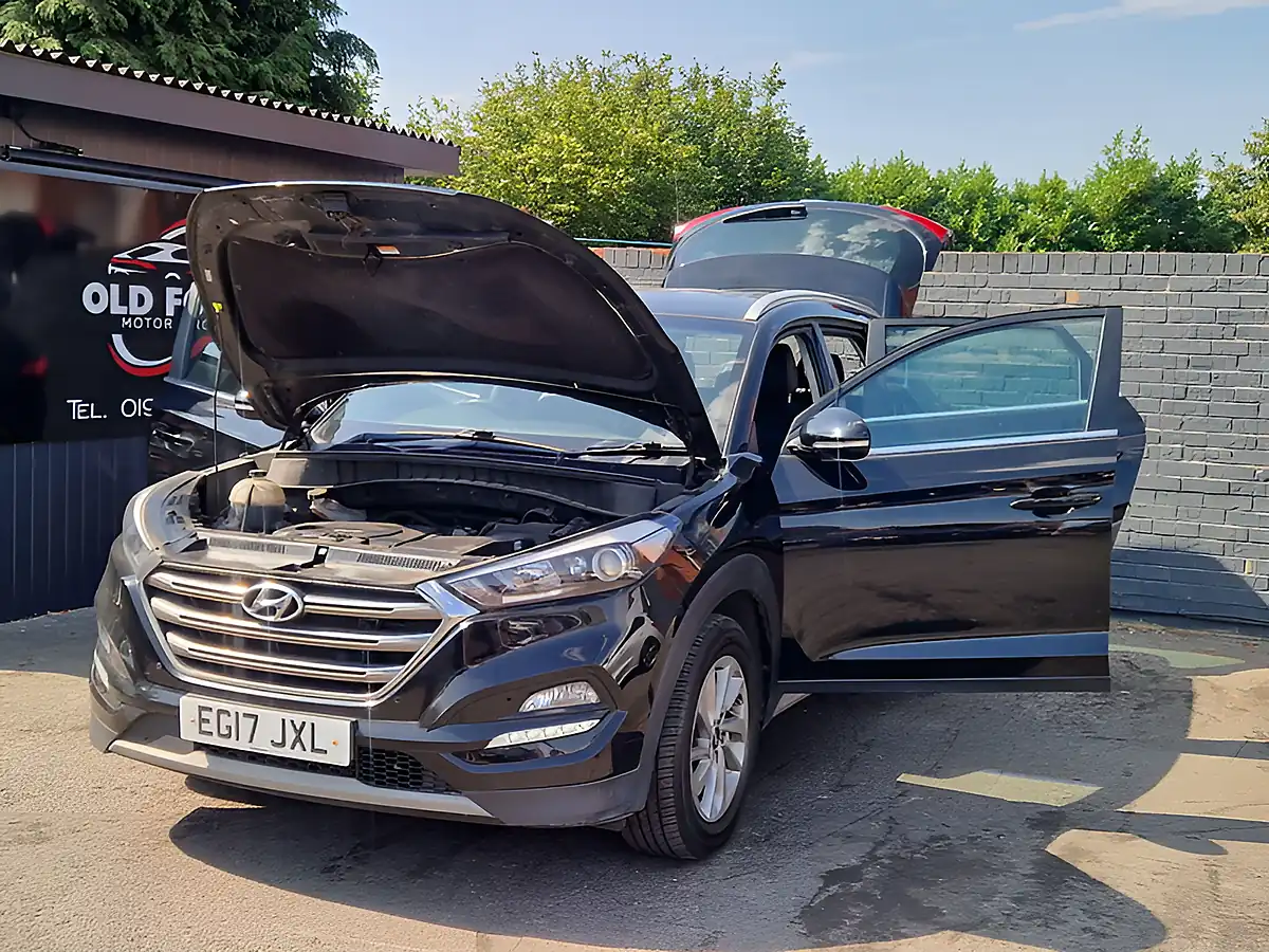 Used 2017 Hyundai Tucson Blue Drive Premium Black - Interior and Exterior details 10