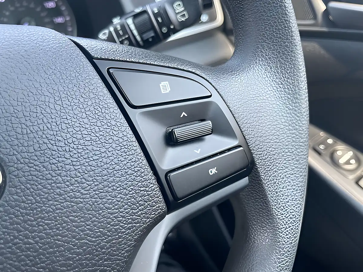 Used 2017 Hyundai Tucson Blue Drive S Blue - Interior and Exterior details 12