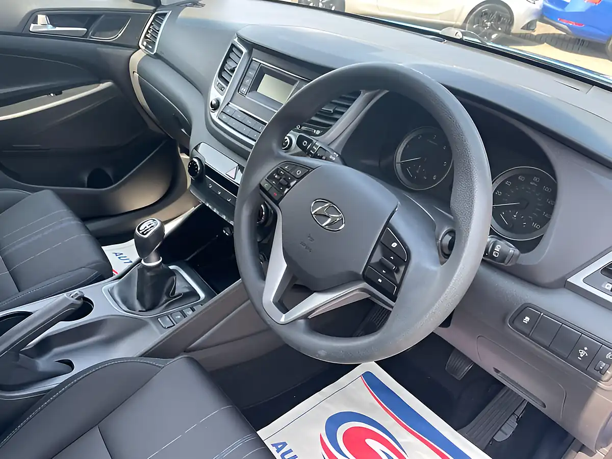 Used 2017 Hyundai Tucson Blue Drive S Blue - Interior and Exterior details 9