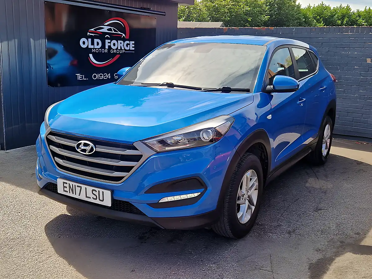 Used 2017 Hyundai Tucson Blue Drive S Blue - Front View
