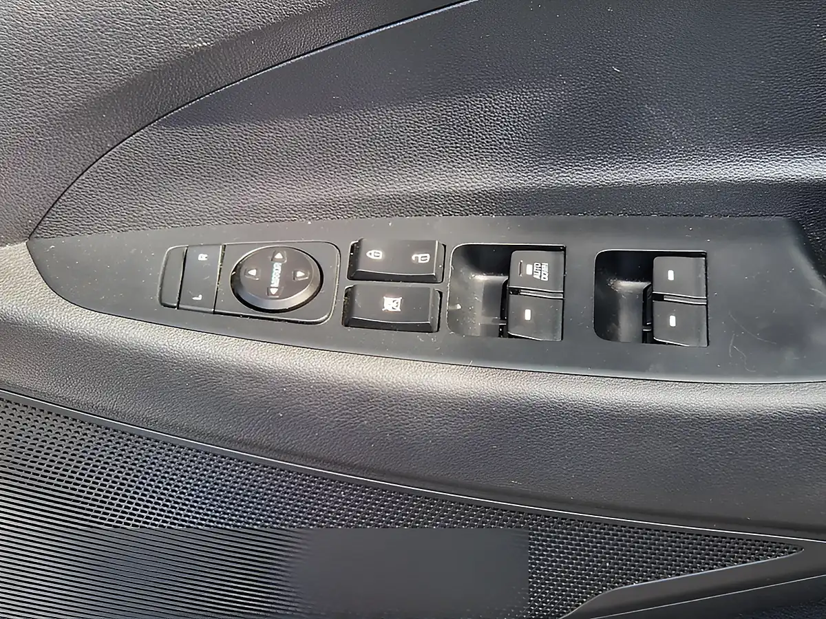 Used 2017 Hyundai Tucson Blue Drive S Blue - Interior and Exterior details 15
