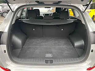 Used 2017 Hyundai Tucson Blue Drive Se Nav Silver - Interior and Exterior details 18