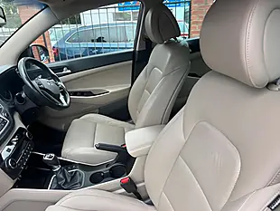Used 2017 Hyundai Tucson Premium Bronze - Interior and Exterior details 14