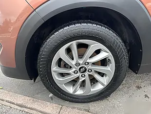 Used 2017 Hyundai Tucson Premium Bronze - Interior and Exterior details 20