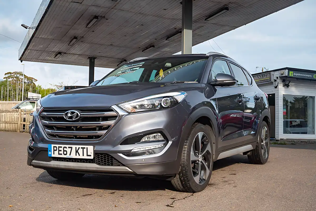 Used 2017 Hyundai Tucson Premium Micron Grey - Interior and Exterior details 4