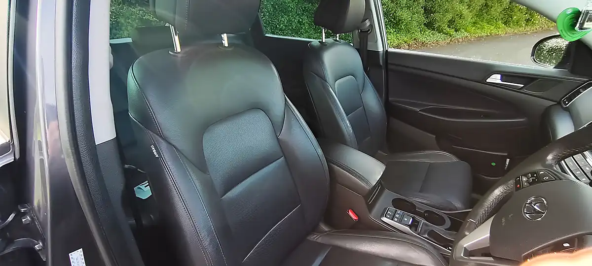 Used 2017 Hyundai Tucson Premium Micron Grey - Interior and Exterior details 11