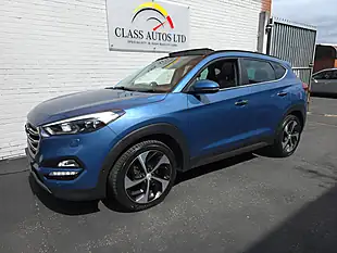 Used 2017 Hyundai Tucson Premium Se Blue - Interior and Exterior details 6