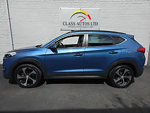 Used 2017 Hyundai Tucson Premium Se Blue - Interior and Exterior details 7
