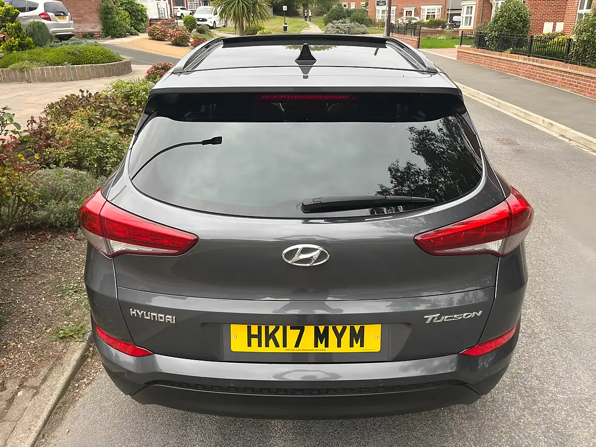 Used 2017 Hyundai Tucson Premium Se Grey - Interior and Exterior details 13