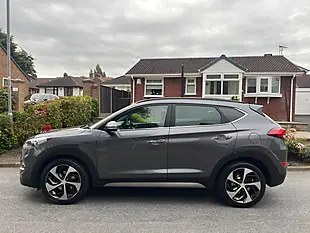 Used 2017 Hyundai Tucson Premium Se Grey - Interior and Exterior details 3