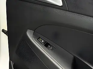Used 2017 Hyundai Tucson Premium White - Interior and Exterior details 17