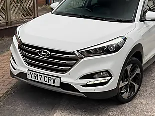 Used 2017 Hyundai Tucson Premium White - Interior and Exterior details 5