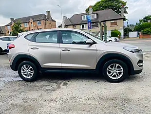 Used 2017 Hyundai Tucson S-Drive White - Interior and Exterior details 10