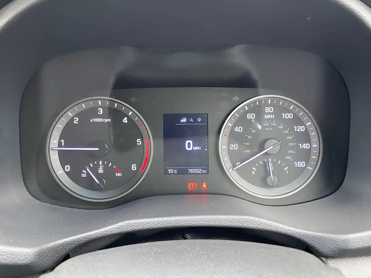 Used 2017 Hyundai Tucson S-Drive White - Interior and Exterior details 20