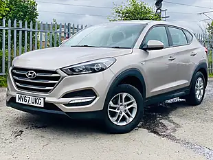 Used 2017 Hyundai Tucson S-Drive White - Interior and Exterior details 3