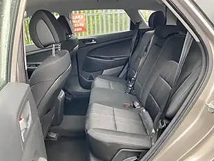 Used 2017 Hyundai Tucson S-Drive White - Interior and Exterior details 6
