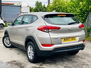 Used 2017 Hyundai Tucson S-Drive White - Interior and Exterior details 9