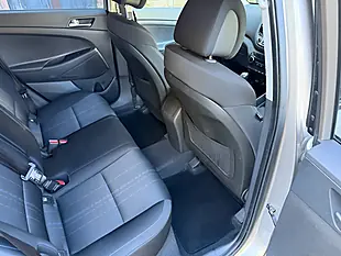 Used 2017 Hyundai Tucson S White - Interior and Exterior details 6